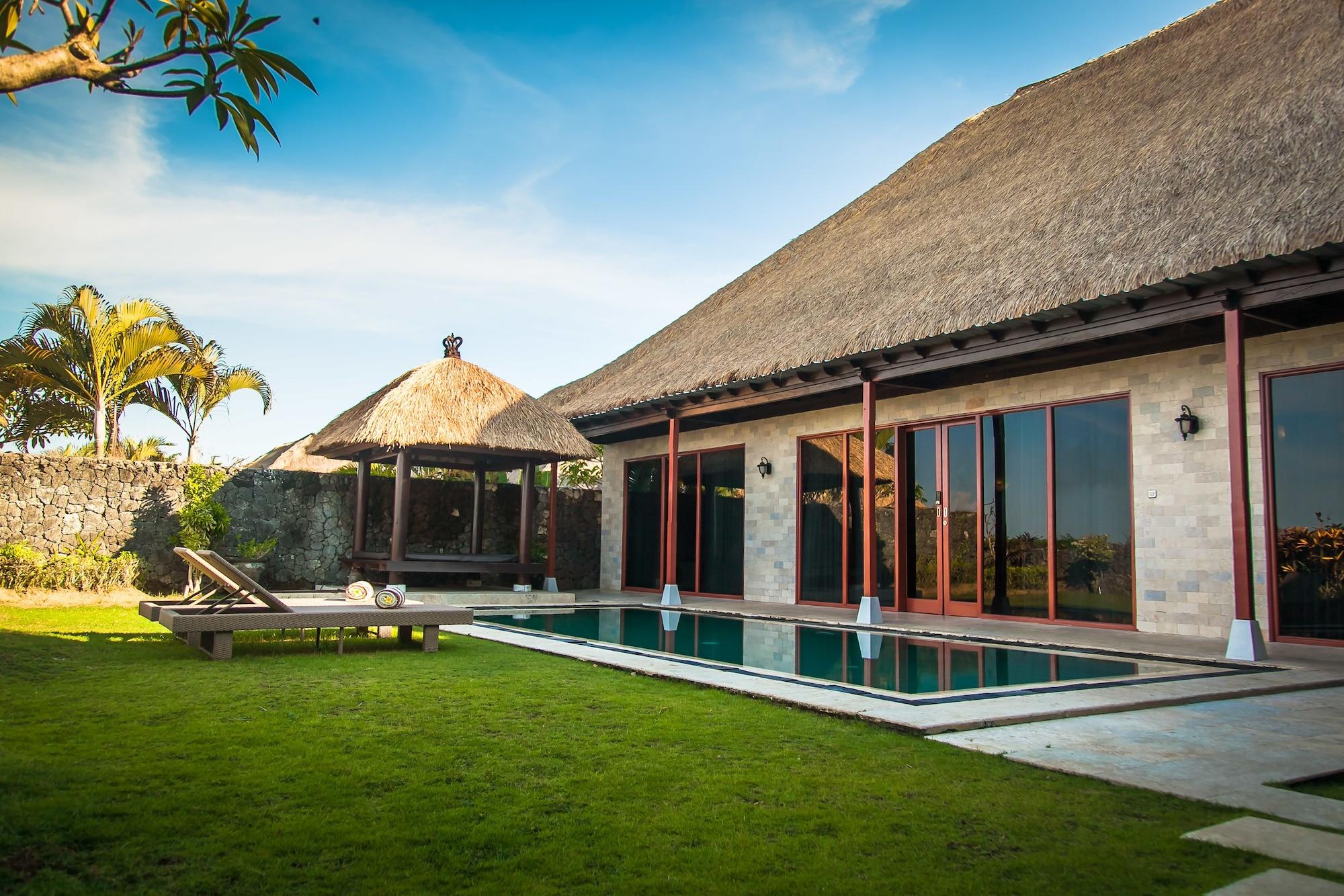 Royal Pool Villa Bali Нуса Дуа Екстериор снимка