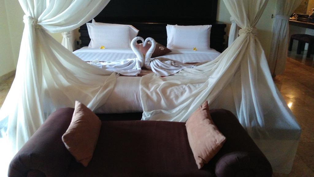 Royal Pool Villa Bali Нуса Дуа Екстериор снимка