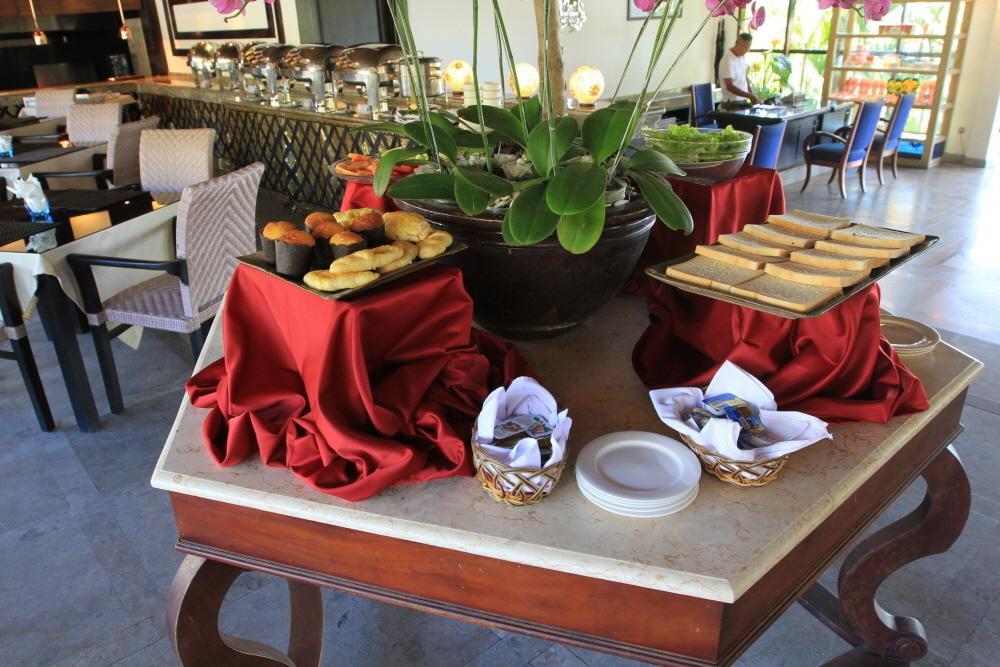 Royal Pool Villa Bali Нуса Дуа Екстериор снимка