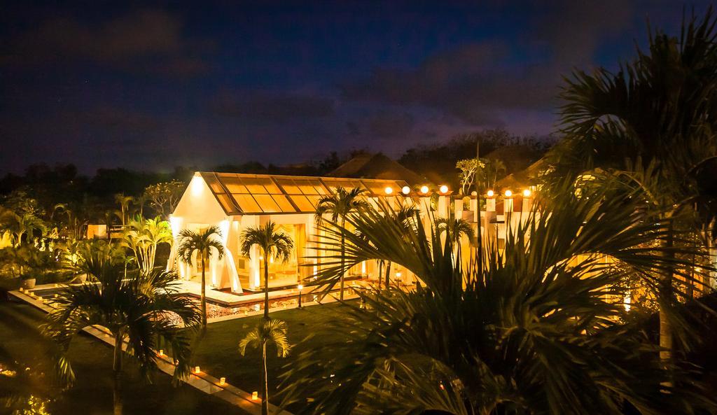 Royal Pool Villa Bali Нуса Дуа Екстериор снимка