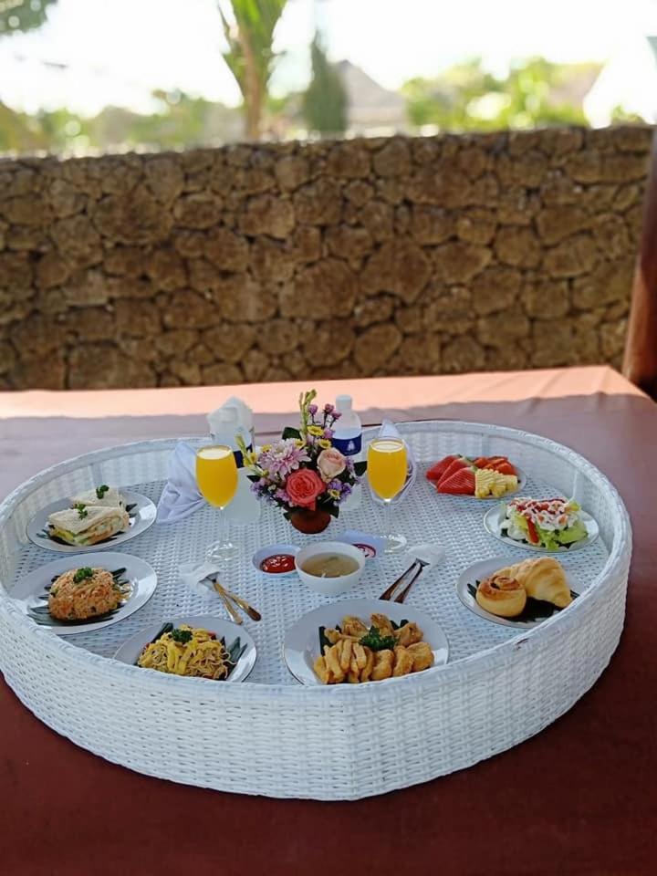 Royal Pool Villa Bali Нуса Дуа Екстериор снимка